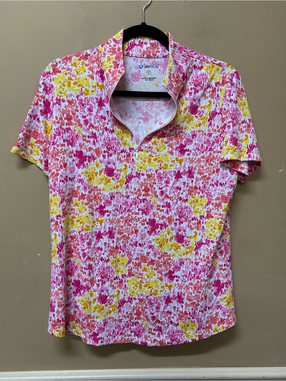 Ibkul Golf Tennis UPF 1/4 Zip Top Large Pink Print Short Sleeves